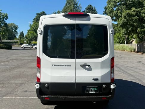 Used 2019 Ford Transit 250 148 Medium Roof RWD image 5