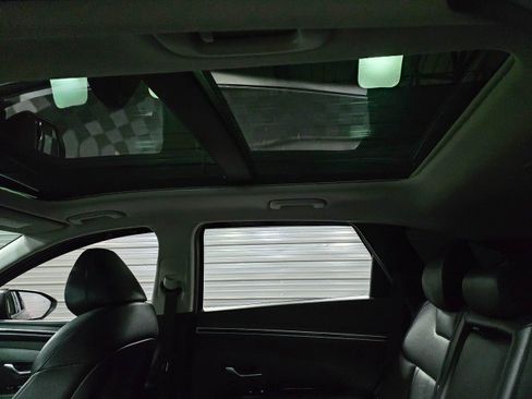 Used 2023 Hyundai Tucson Limited image 19