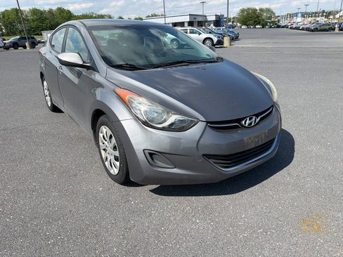 Used 2013 Hyundai Elantra GLS FWD image 7