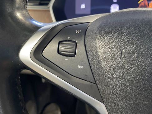 Used 2017 Tesla Model X 75D image 17