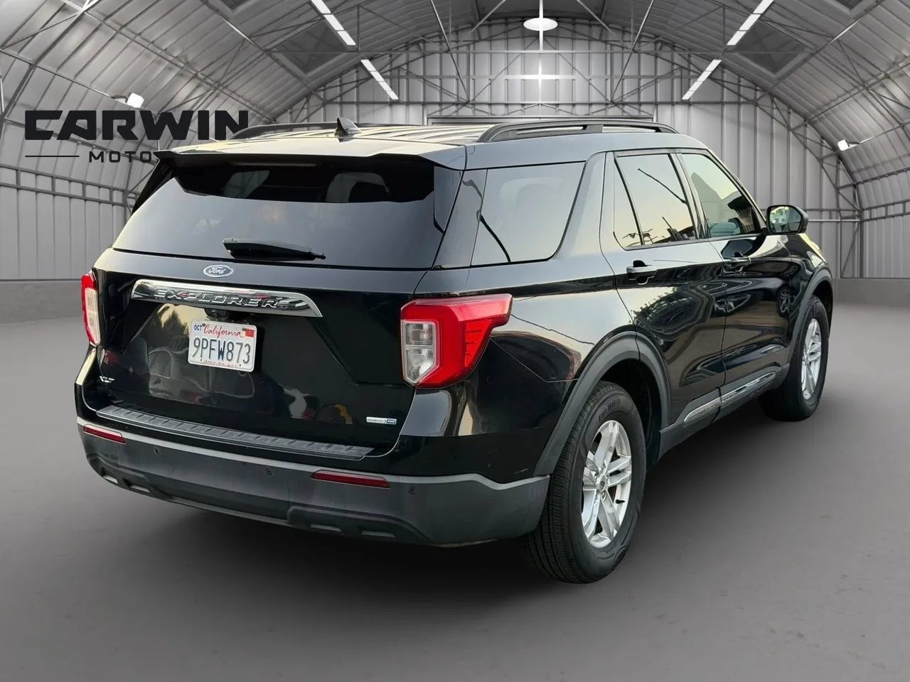 Used 2020 Ford Explorer XLT w/ Comfort Package AWD/4WD image 5