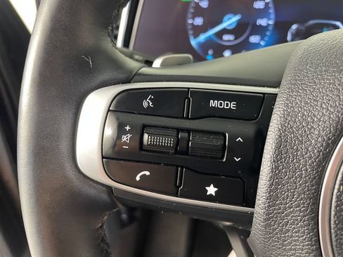 Certified 2025 Kia Sportage X-Line Prestige AWD/4WD image 13