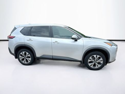 Used 2022 Nissan Rogue SV AWD/4WD image 10