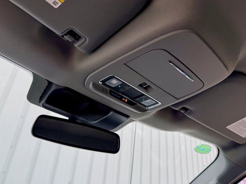 Used 2023 Ford F150 Lariat w/ Trailer Tow Package image 24