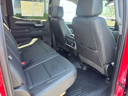 Used 2022 Chevrolet Silverado 1500 LTZ w/ LTZ Premium Package AWD/4WD image 24