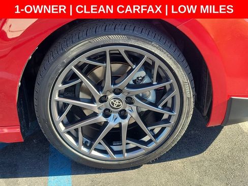 Used 2025 Toyota Camry SE FWD image 7