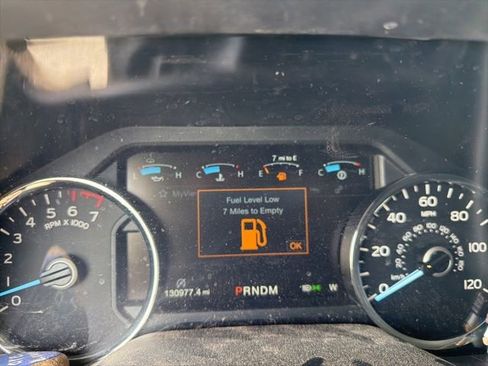 Used 2018 Ford F150 Lariat w/ Equipment Group 502A Luxury image 8