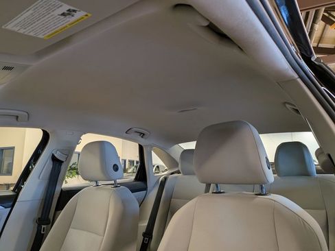 Used 2019 Volkswagen Jetta FWD image 18
