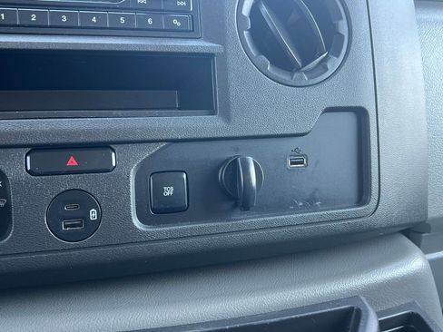 Used 2024 Ford E-350 and Econoline 350 Super Duty w/ Power Windows & Locks Group RWD image 30