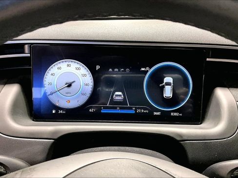 Used 2024 Hyundai Tucson Limited image 26