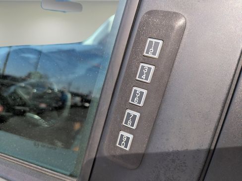 Used 2023 Ford Maverick Lariat w/ Lariat Luxury Package FWD image 15