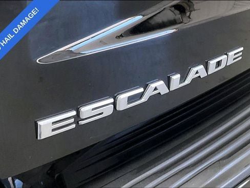 Used 2021 Cadillac Escalade Premium Luxury w/ Performance Package AWD/4WD image 9