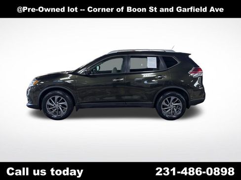 Used 2016 Nissan Rogue SL w/ SL Premium Package AWD/4WD image 2