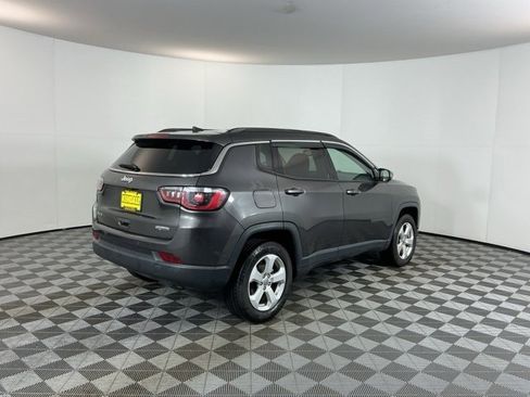 Used 2018 Jeep Compass Latitude w/ Popular Equipment Group image 5