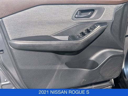 Used 2021 Nissan Rogue S AWD/4WD image 11