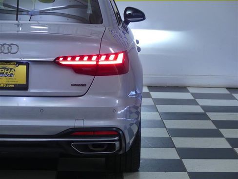 Used 2023 Audi A4 2.0T Premium w/ Convenience Package image 31