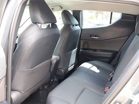 Used 2022 Toyota C-HR Limited image 32