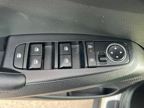 Certified 2025 Kia Seltos EX w/ EX Sunroof Package AWD/4WD image 55