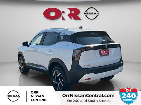 New 2026 Nissan Kicks SV image 7