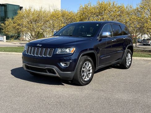 Used 2014 Jeep Grand Cherokee Limited AWD/4WD image 2