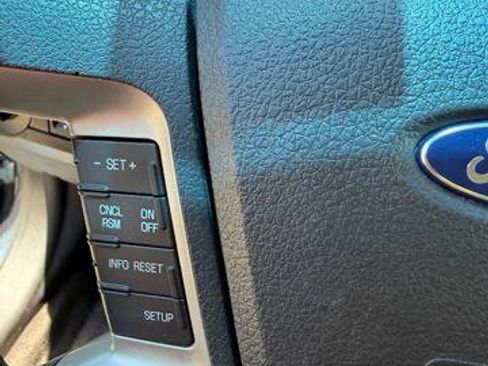 Used 2012 Ford Fusion SE FWD image 13