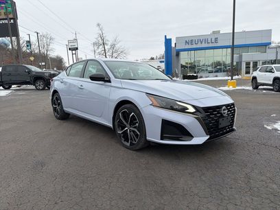 Used 2024 Nissan Altima 2.5 SR w/ SR Premium Package