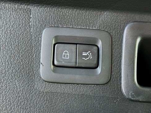 Used 2025 MAZDA CX-50 2.5 Hybrid w/ Premium Plus Pkg image 31