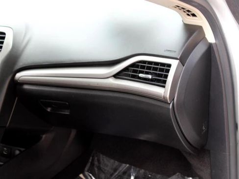 Used 2019 Ford Fusion S image 22