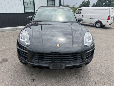 Used 2017 Porsche Macan AWD/4WD image 3