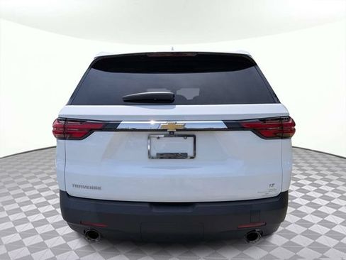 Used 2023 Chevrolet Traverse LT FWD image 5