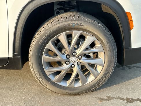 New 2026 Buick Enclave Preferred image 10