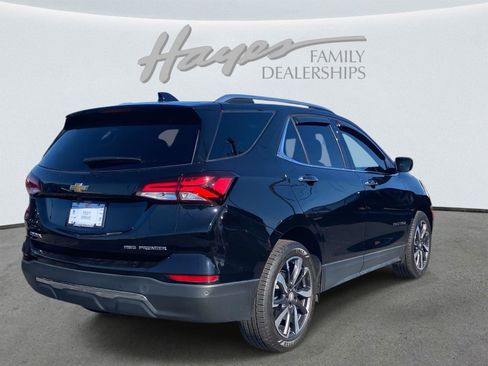 Used 2022 Chevrolet Equinox Premier image 3