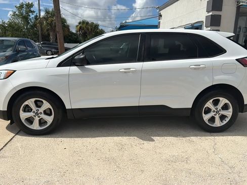 Used 2019 Ford Edge SE AWD/4WD image 2