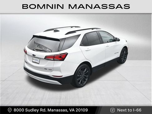 Used 2024 Chevrolet Equinox RS image 23