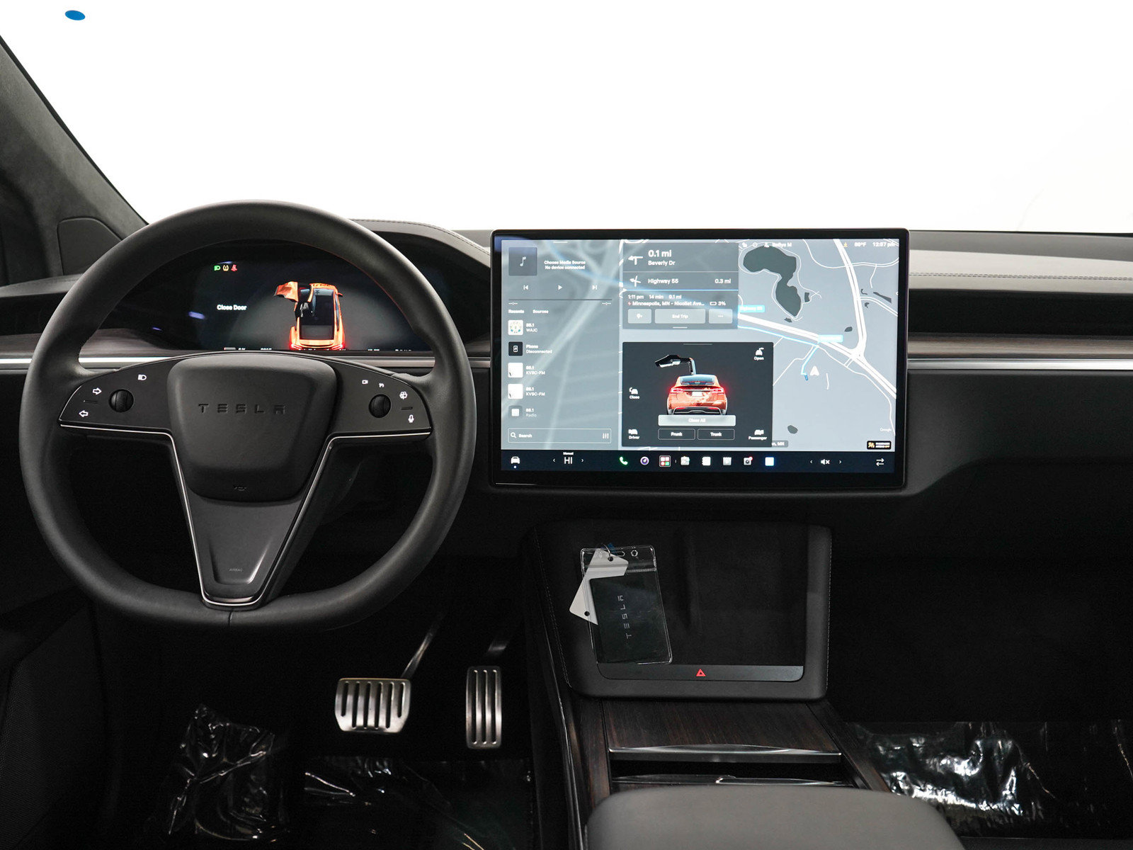 Used 2024 Tesla Model X AWD/4WD image 18