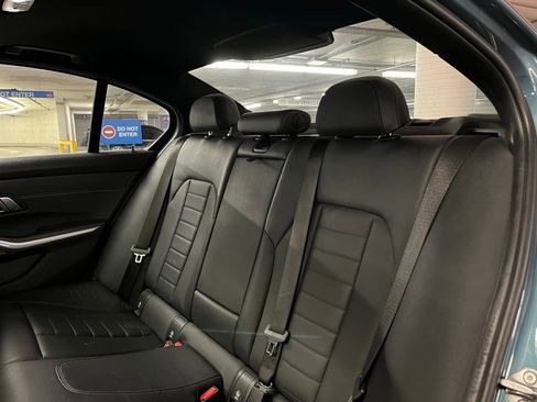 Used 2020 BMW 330i xDrive Sedan w/ Executive Package image 21