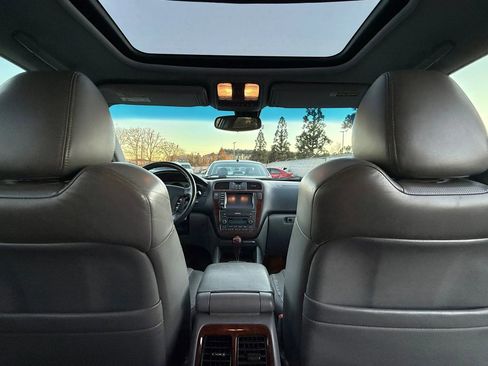 Used 2005 Acura MDX Touring image 23