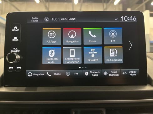 Used 2025 Honda Pilot Black Edition image 18