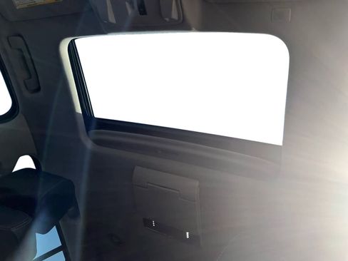 Used 2019 GMC Yukon XL Denali w/ Denali Ultimate Package AWD/4WD image 20