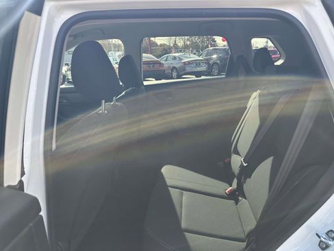 Used 2025 Nissan Rogue S image 13