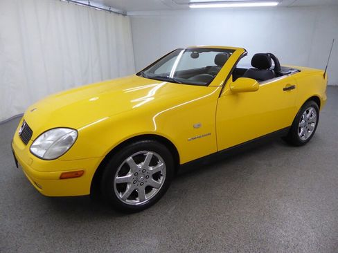 Used 1998 Mercedes-Benz SLK 230 image 3