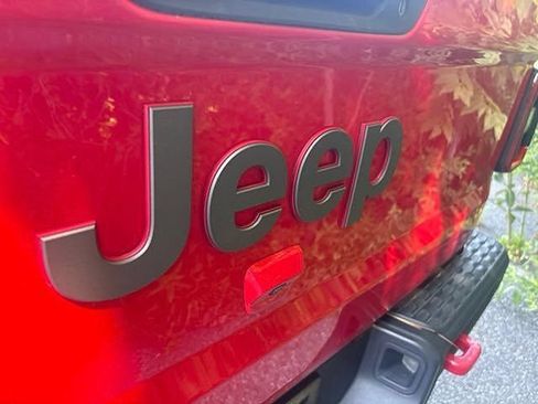 Used 2020 Jeep Gladiator Rubicon AWD/4WD image 19