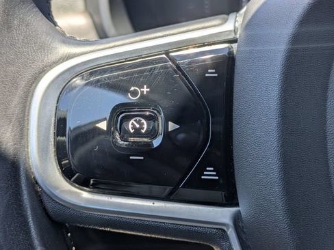Used 2018 Volvo V90 T5 Cross Country w/ Convenience Package AWD/4WD image 18
