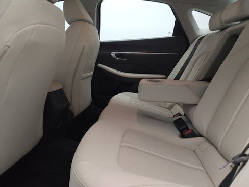 Used 2023 Hyundai Sonata SEL FWD image 18