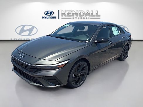New 2026 Hyundai Elantra Sport FWD image 3
