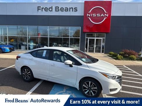 New 2025 Nissan Versa SV w/ Trunk Package image 1