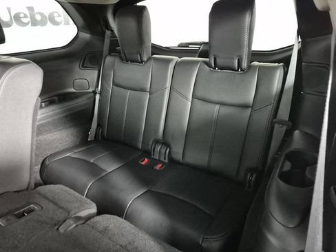 Used 2019 Nissan Pathfinder Platinum FWD image 29