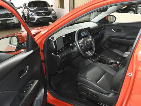 Used 2024 Hyundai Kona Limited image 45