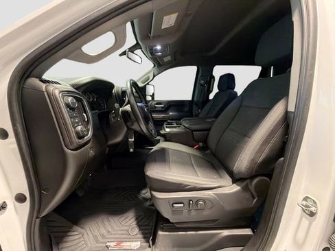 Used 2023 Chevrolet Silverado 2500 LT AWD/4WD image 17