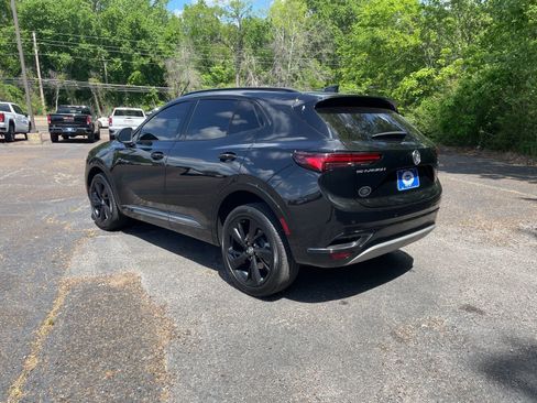 Used 2023 Buick Envision Essence w/ Sport Touring Package FWD image 3